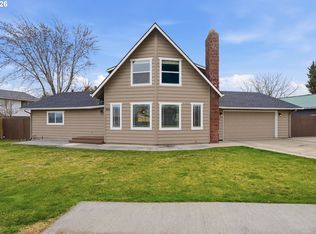 805 SW Mount Adams Ave, Boardman, OR