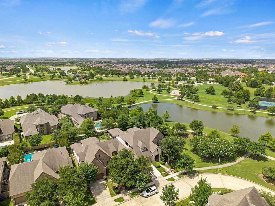 1st image of 17139 Upton Hill Dr