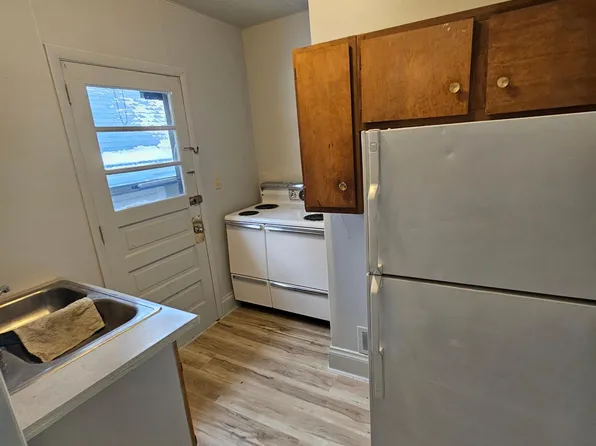 322 Pacific St #4, Franklin, PA 16323