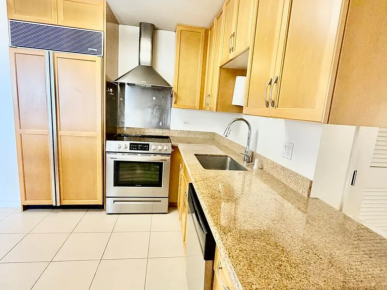 1296 Kapiolani Blvd #II2907 — Photo 5