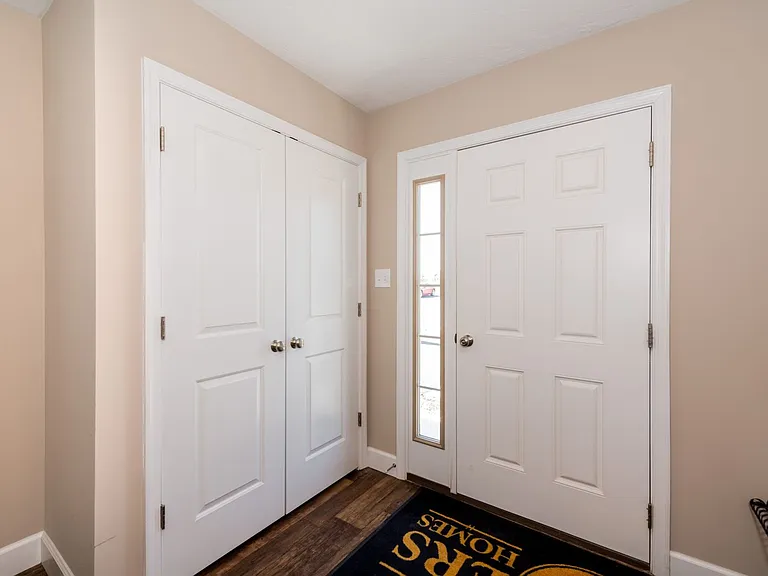 67 Katelyn Dr — Photo 6