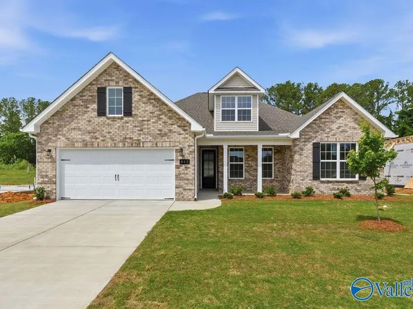 819 Ronnie Dr SE, Hartselle, AL 35640