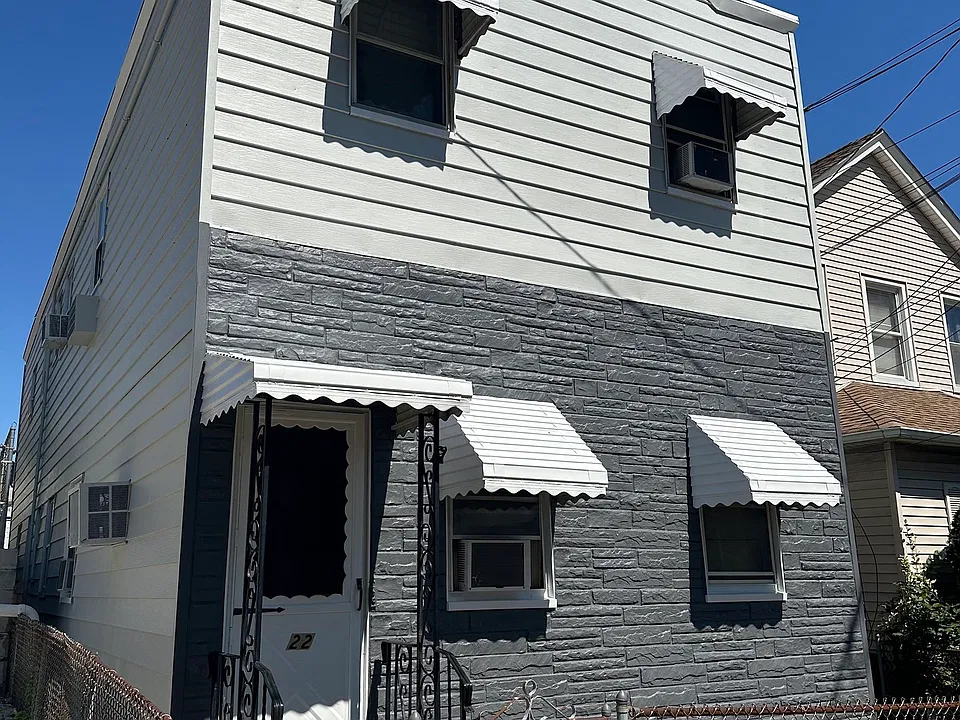 22 Rutgers St #1F