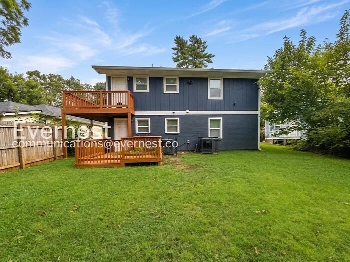 1408 Lyle Ave #A — Photo 15