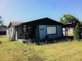 2219 Castle Ave, Roseburg, OR 97471