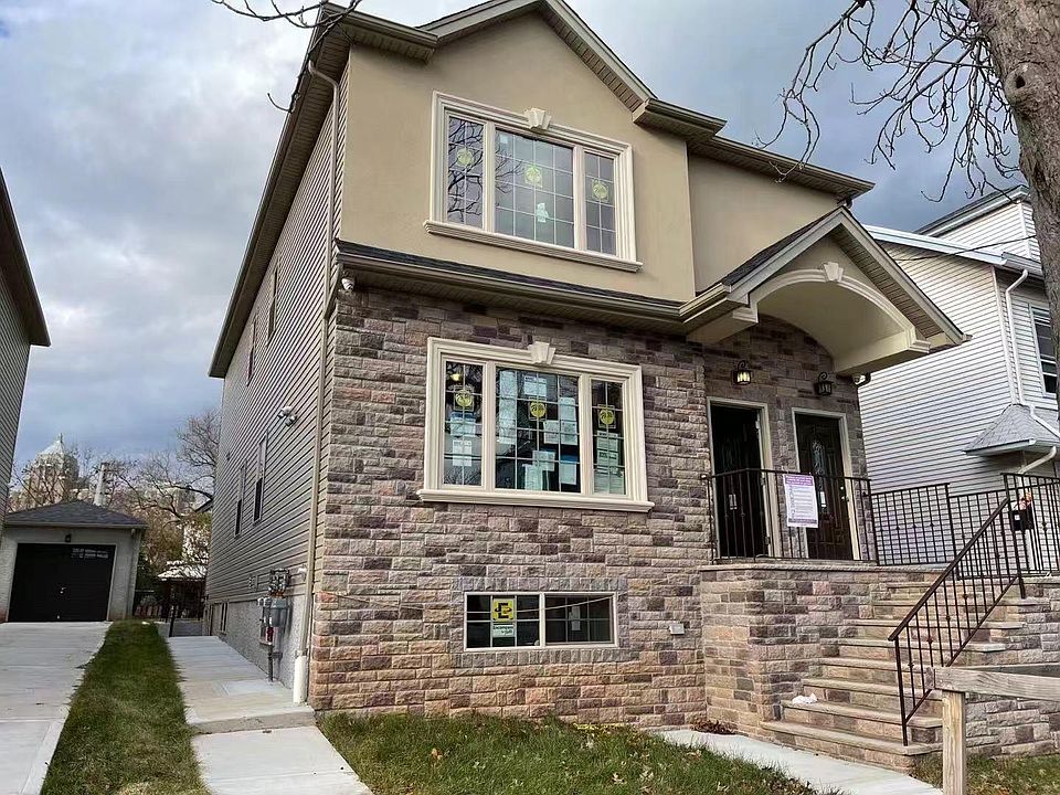 1st image of 31 Townsend Ave #1