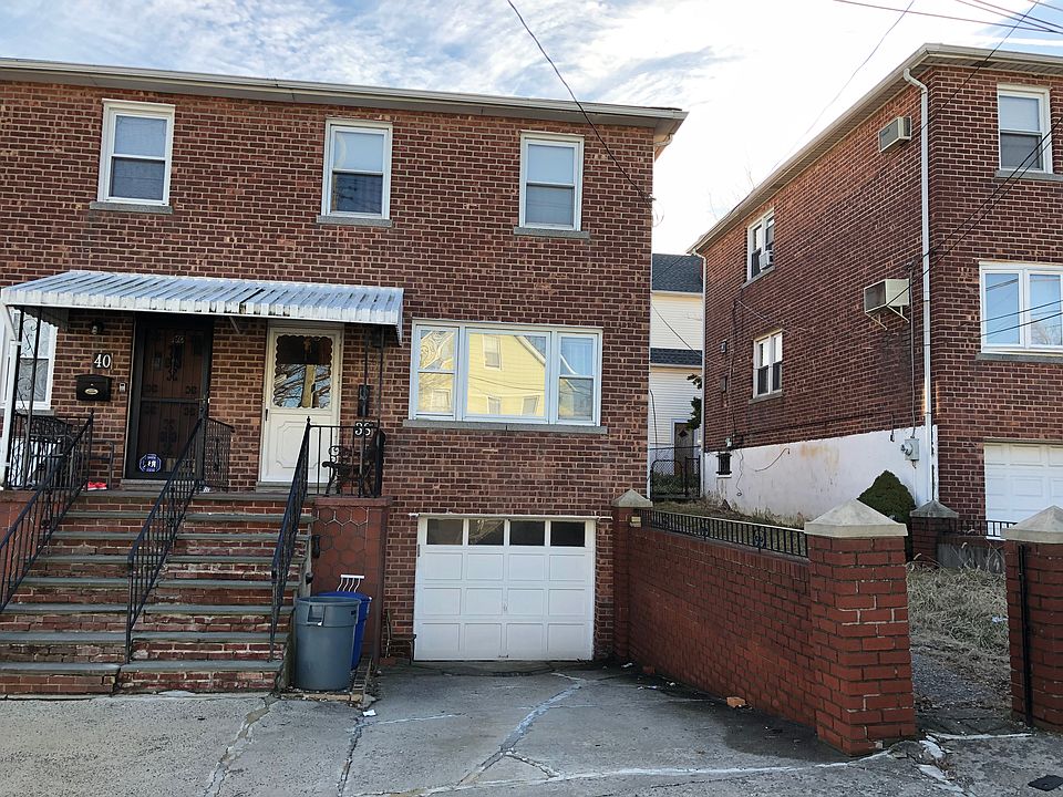 1st image of 38 Wakefield Ave