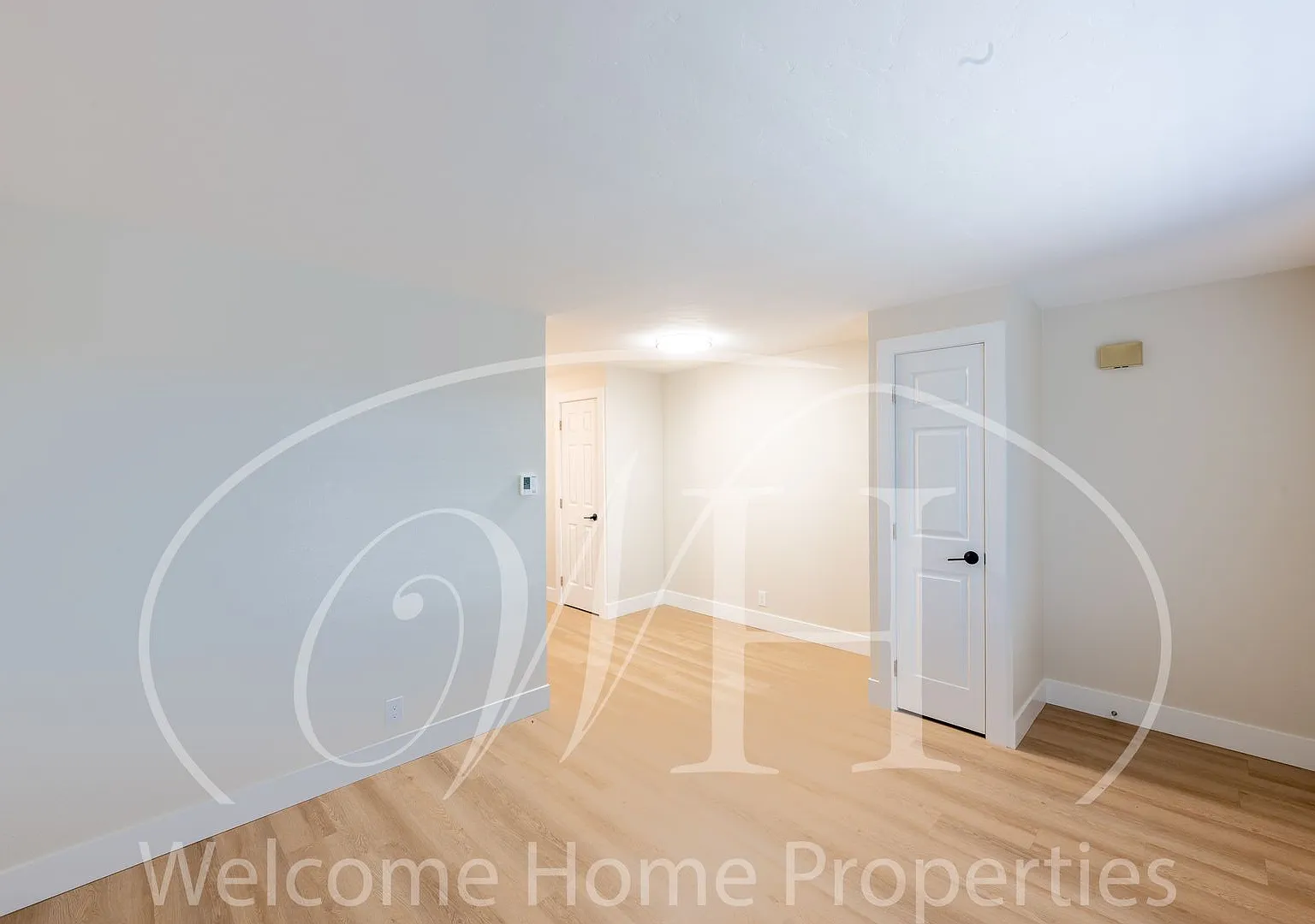 1200 SE Broadway — Photo 3