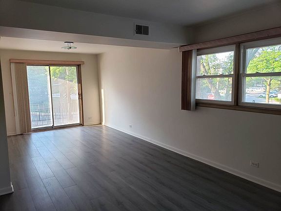 4th image of 5200 Galitz St APT 203