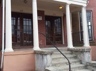 247 Union St #1, Springfield, MA 01105