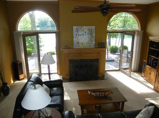 N3810 S Grand Oak Dr, Iron Mountain, MI 49801