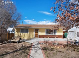910 Carlisle St, Colorado Springs, CO 80907