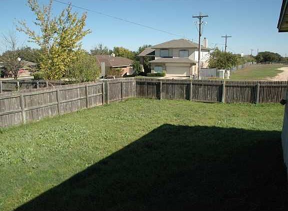 2nd image of 1001 Wood Creek Dr