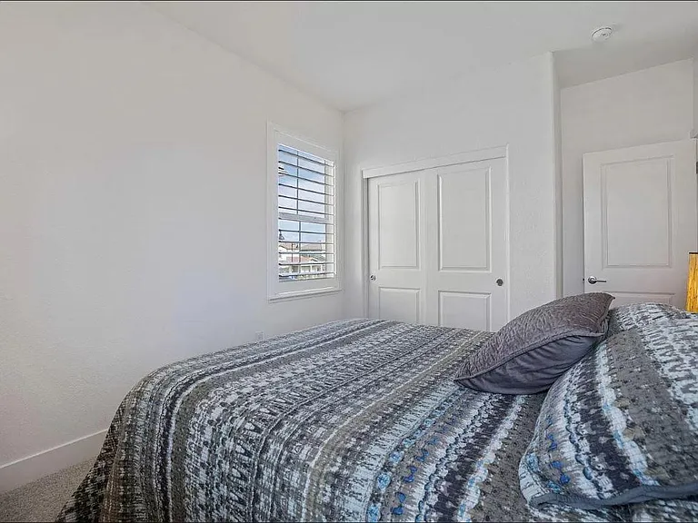 18277 Millbrook Ave — Photo 19