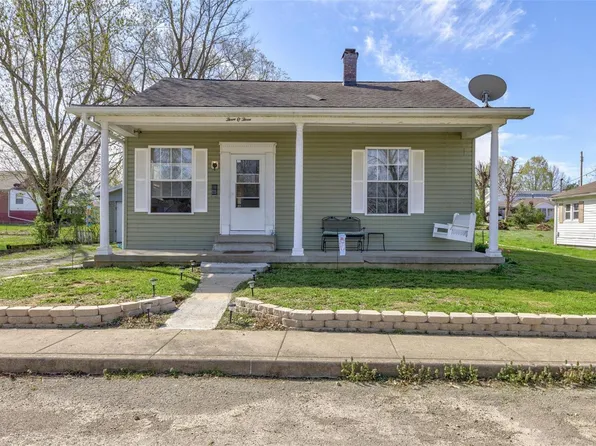 303 Cahoon St, Fredericktown, MO 63645