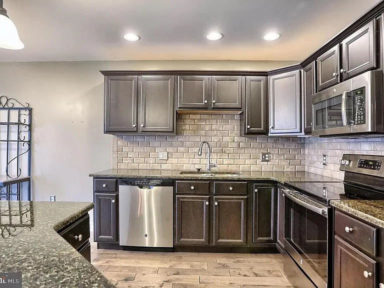 8108 J Carl Williams Blvd — Photo 15