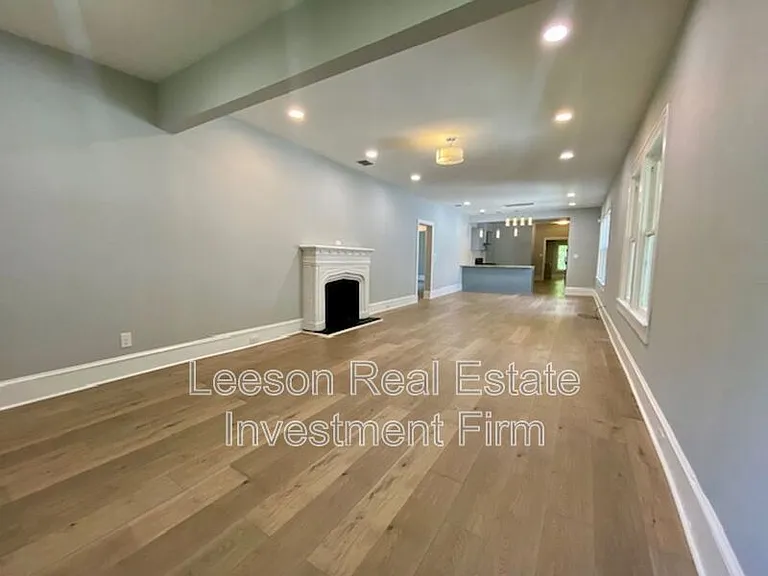 2401 Darien St #SHREVEPORT — Photo 2