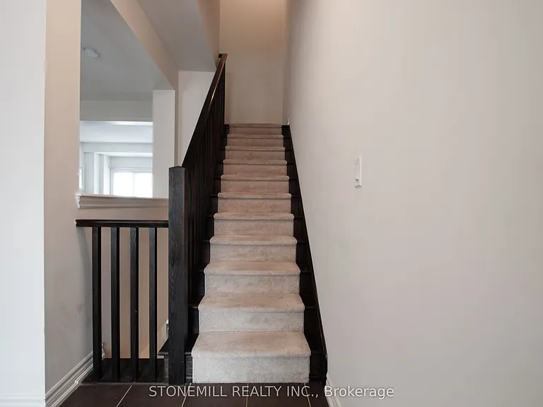 3130 Boxford Cres #5 — Photo 20
