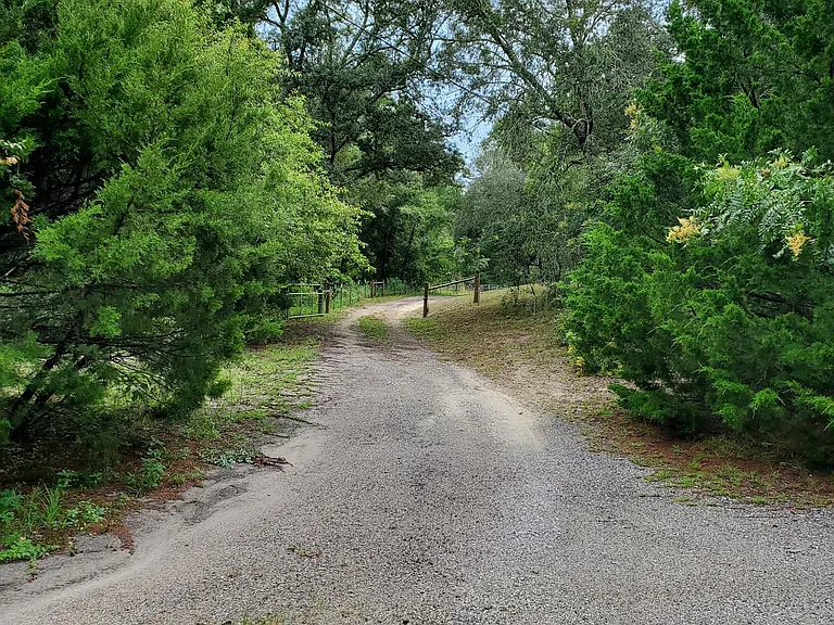 18588 SW State Road 47 — Photo 13