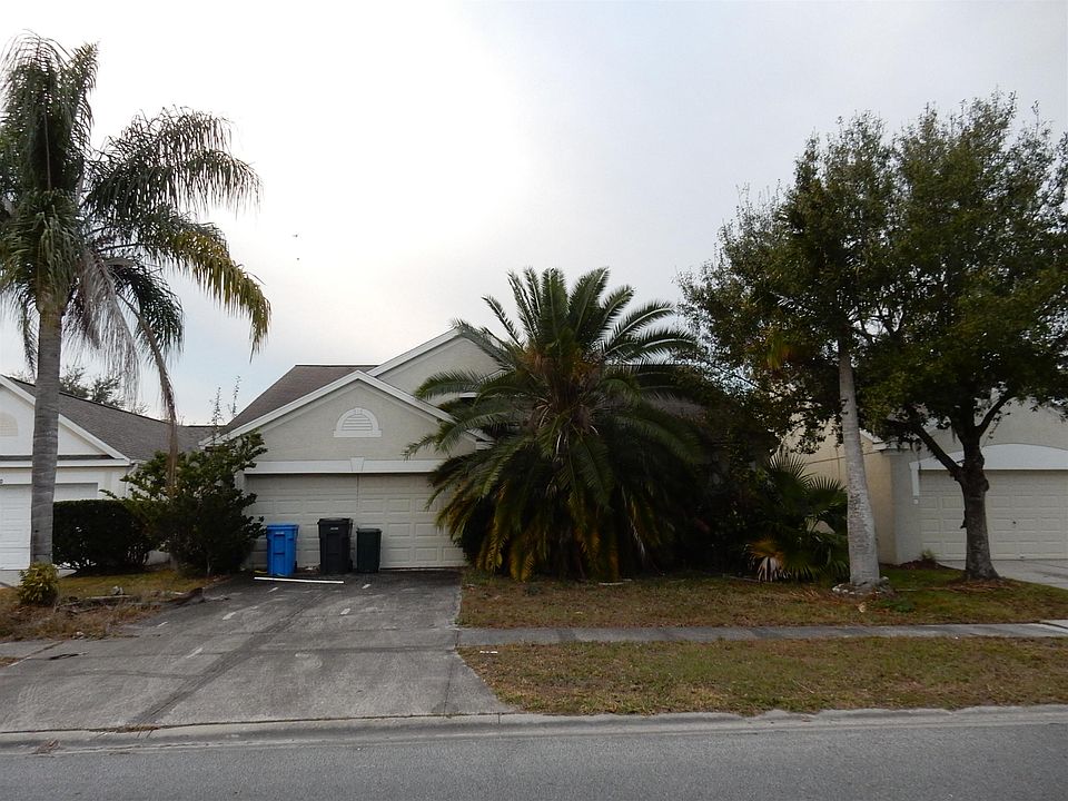 1st image of 18124 Leafwood Cir