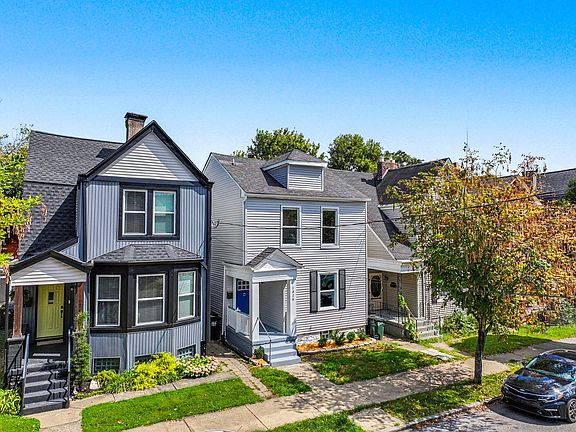 4th image of 1626 Holman Ave