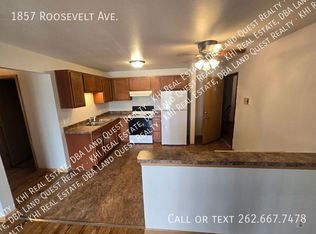 1857 Roosevelt Ave, Racine, WI 53406