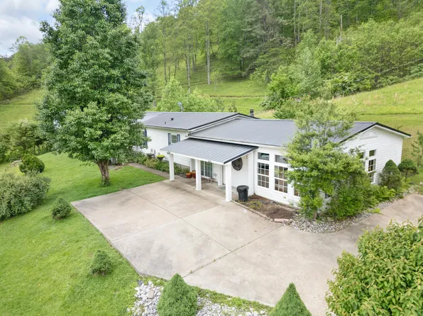 704 Clearwater Rd, Wayland, KY 41666