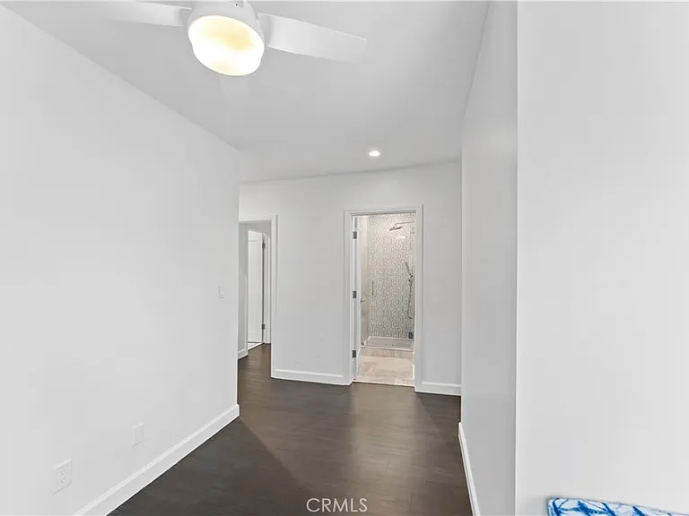 215 E Edgewater Ave — Photo 25