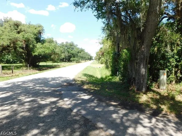 14971 Duke Hwy, Alva, FL 33920