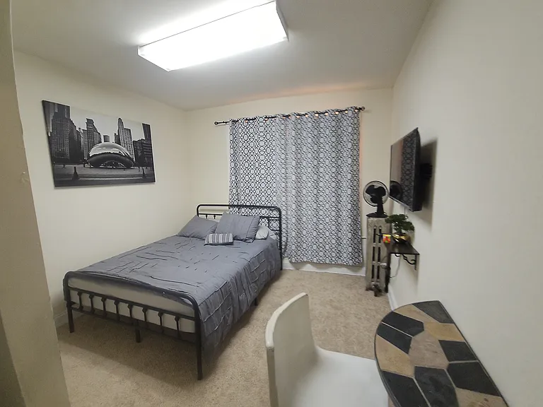 6009 N Mozart St #1S — Photo 8
