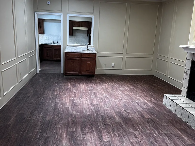 13316 Fall Manor Dr — Photo 2