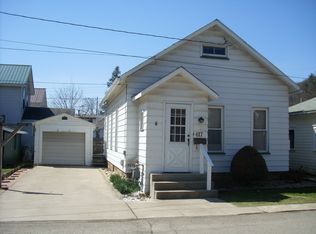 417 Convent Pl, Titusville, PA