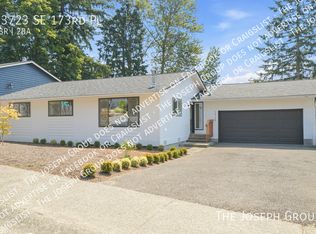 13723 SE 173rd Pl, Renton, WA 98058