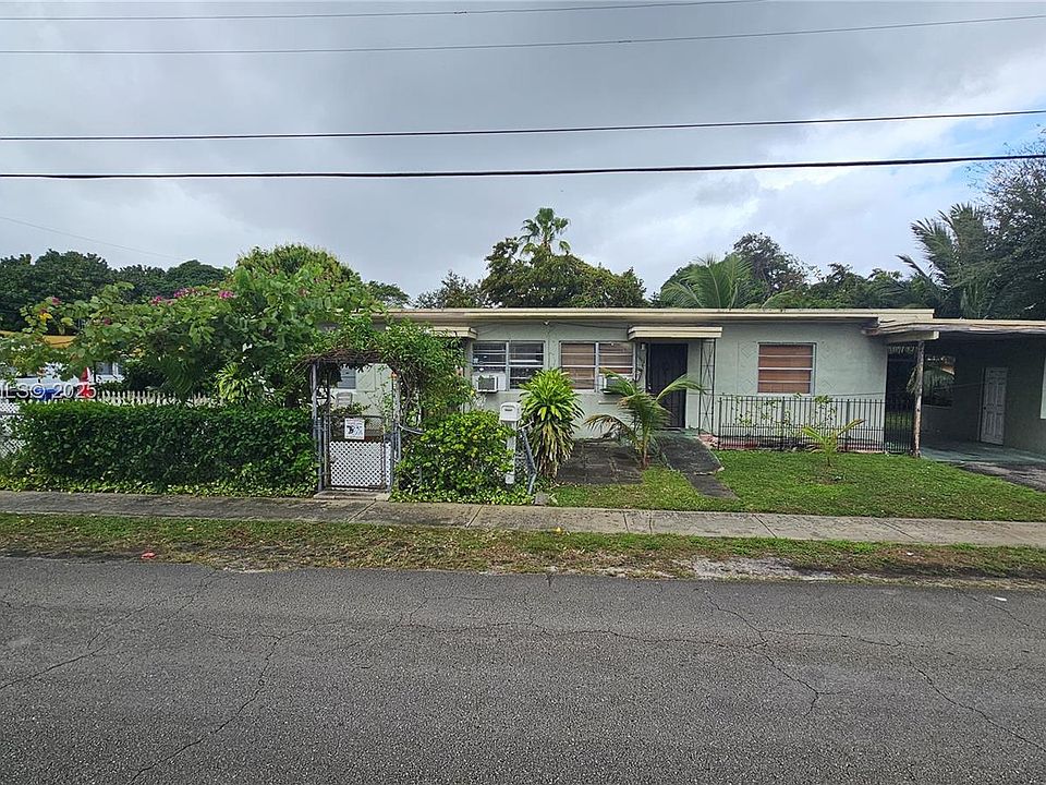 1st image of 17000-17002 NE 3rd Ct