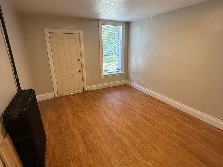 341-343 N Center St — Photo 19