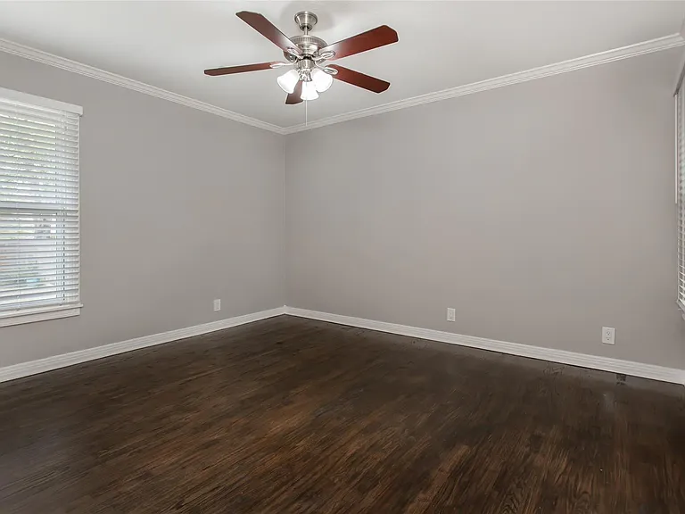 570 Bondstone Dr — Photo 20