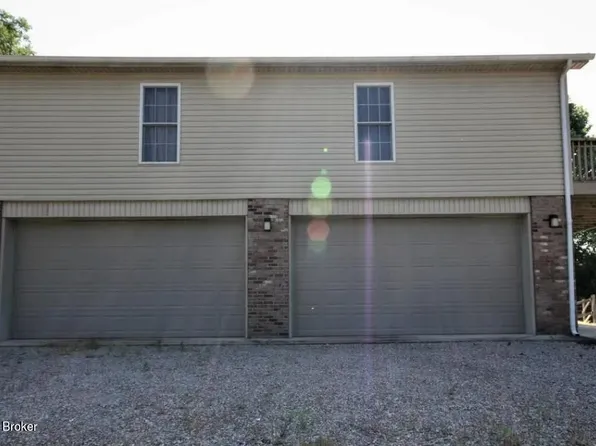 738 Ambassador Shores Dr, Leitchfield, KY 42754