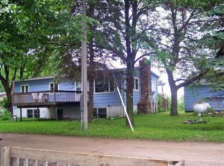 5050 S Spawn Cir, Chester, SD 57016