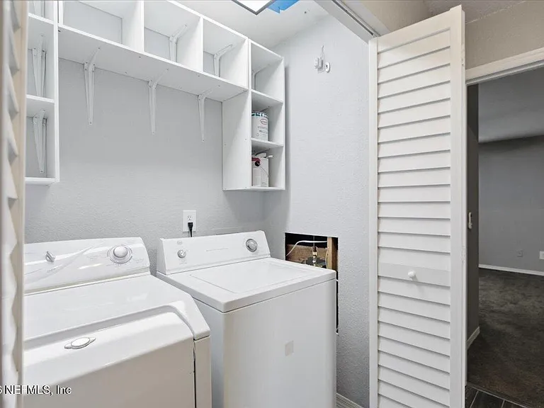 13700 Richmond Park Dr N #408 — Photo 18
