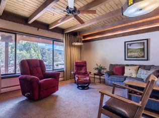 1886 Fort Union Dr, Santa Fe, NM 87505
