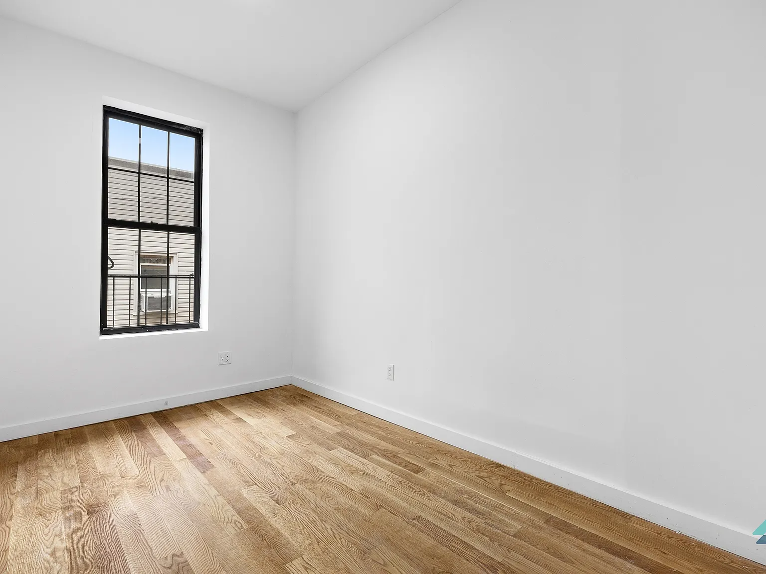 441 Wilson Avenue — Photo 2
