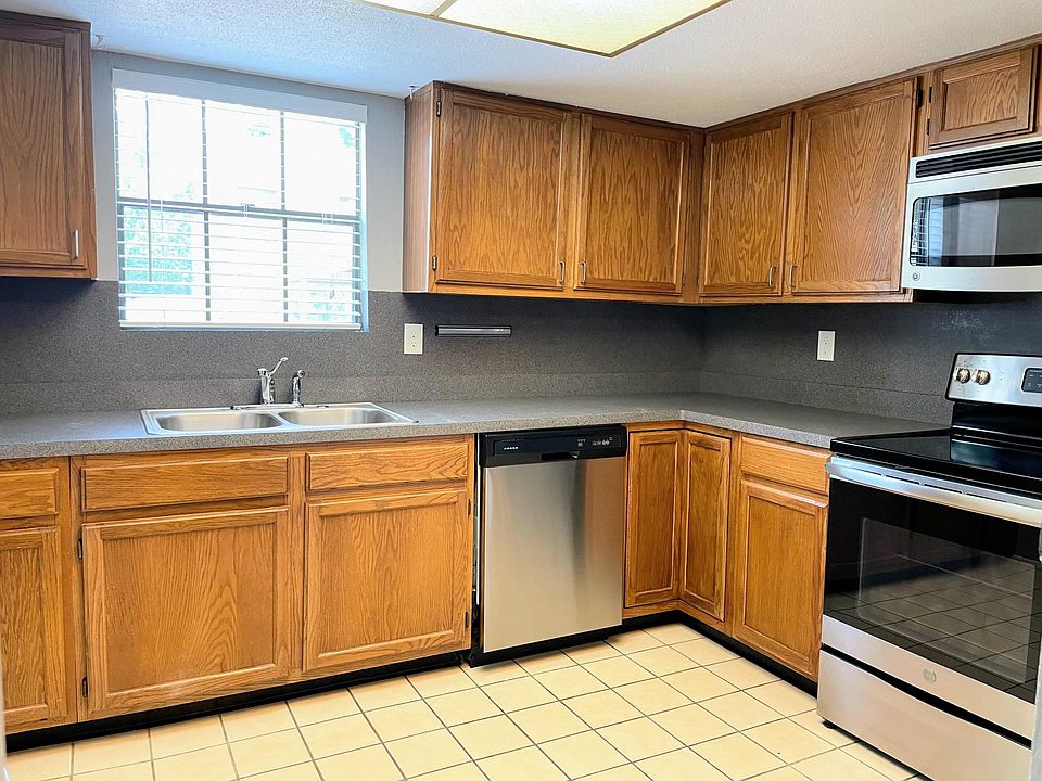 1st image of 14911 Wunderlich Dr APT 205