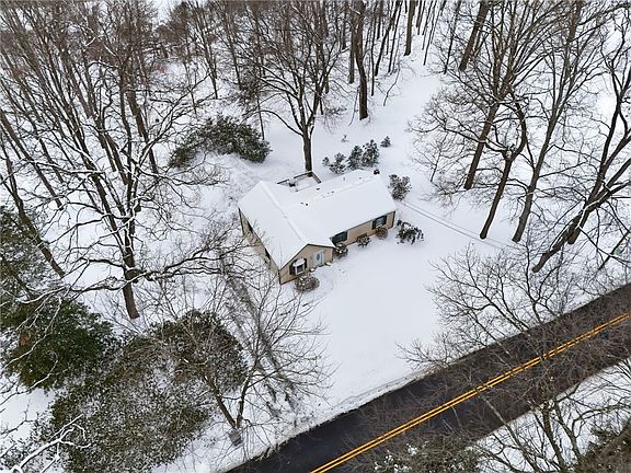 5th image of 230 Neely School Rd