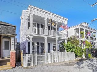 910 Pleasant St, New Orleans, LA 70115