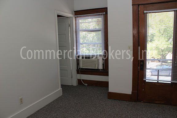5th image of 217 W Lutz Ave #3