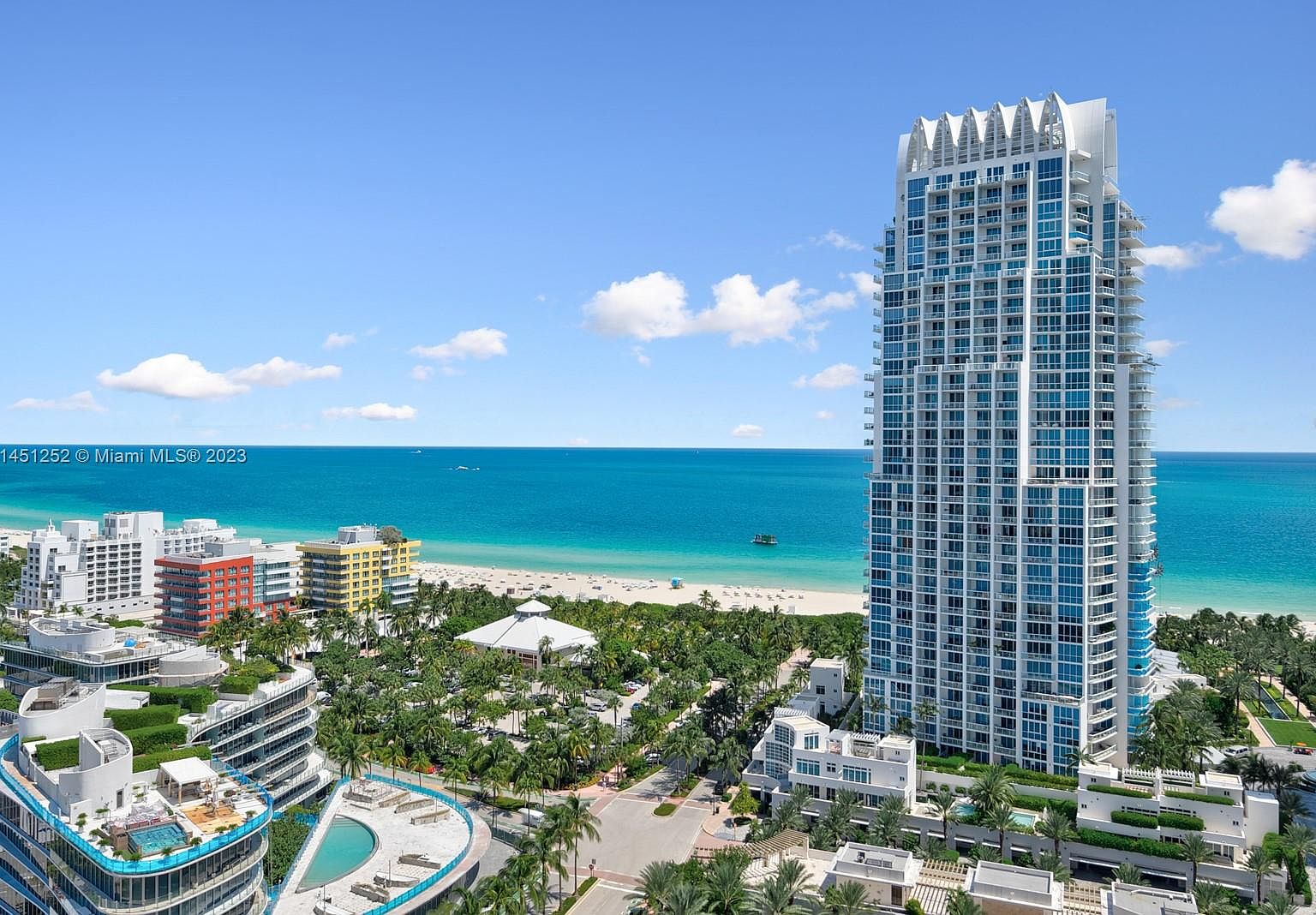 Exploring 300 S Pointe Dr, Miami Beach: Your Complete Travel Guide