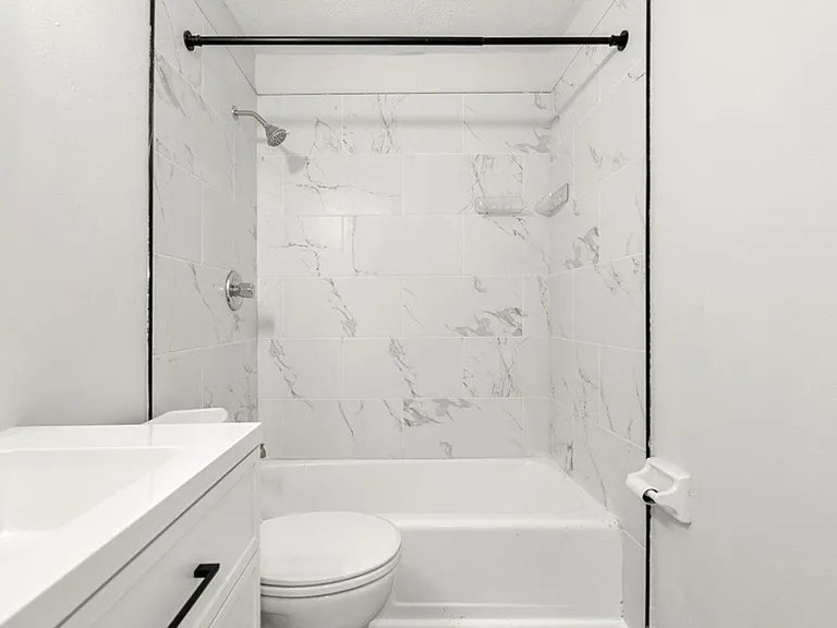 81 High St #9 — Photo 14