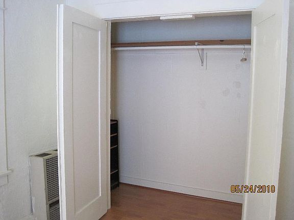 3rd image of 1448 1/4 Fairbanks Pl