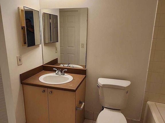 3rd image of 4081 San Marino Blvd APT 203