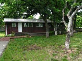 40 Lake Rd, Lawton, OK 73507